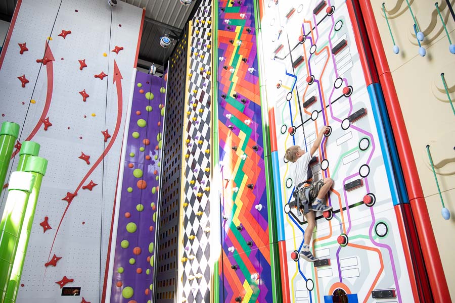 Fun Climbing escalade ludique dès 4 ans à Climb Up Angers - Les Ponts de Cé
